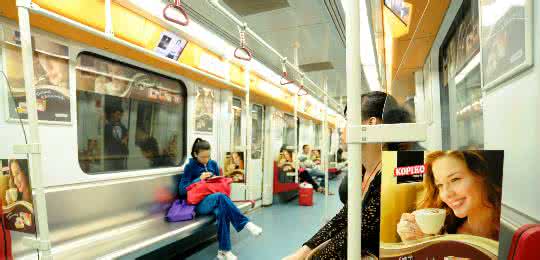 地鐵擁擠展示app開發(fā)告訴你車廂擠不擠